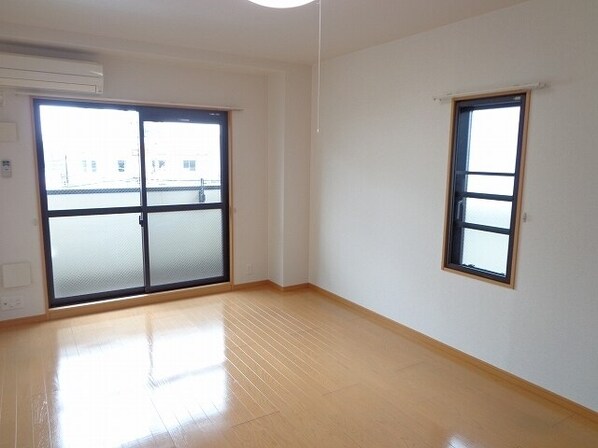 梅桃館の物件内観写真